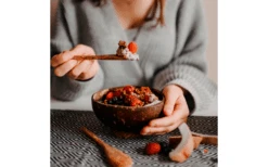 Chinchilla Kokosnootschalen Met Lepel En Houder Set Van 2 10 Chinchilla Kokosnootschalen Met Lepel En Houder Set Van 2 -Berger 636863 4445195